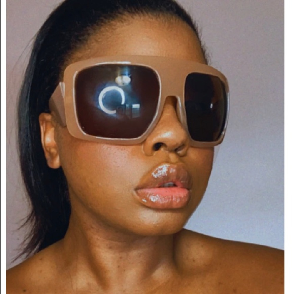 Oversized Brown Vintage Sunglasses - Picture 1 of 6